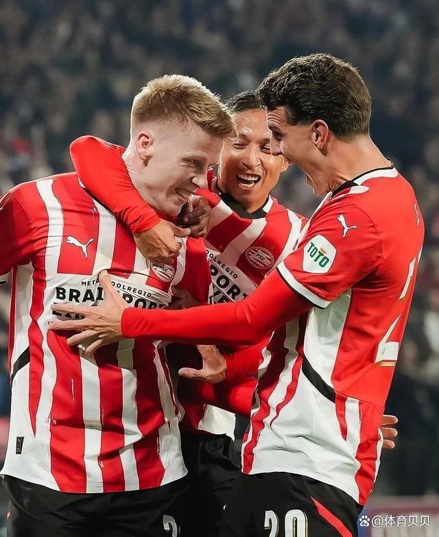 爱游戏APP-包含清晨突围战来临,巴黎圣日耳曼围绕荷甲强势反弹,悬念犹存,球队文化再被提及的词条